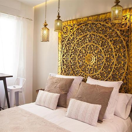 Apartamento Luna - Solo Adultos Мадрид Екстериор снимка